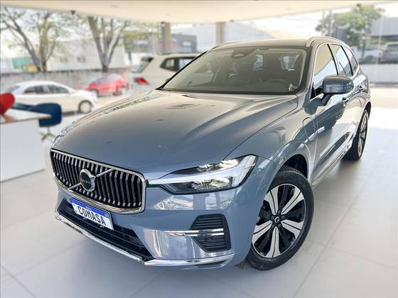 VOLVO XC60 2.0 T8 RECHARGE PLUS AWD GEARTRONIC VOLVO XC60 2.0 T8 RECHARGE PLUS AWD GEARTRONIC